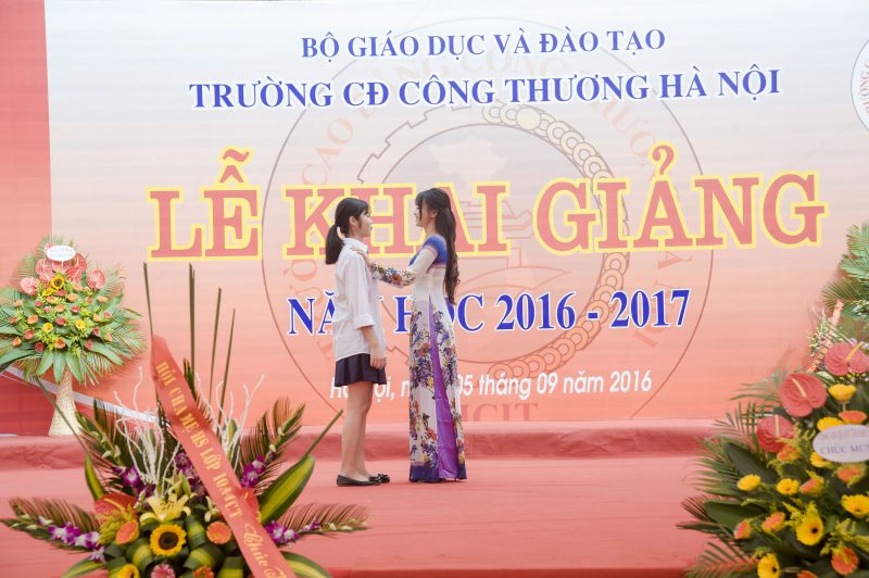 Múa: Bài học đầu tiên